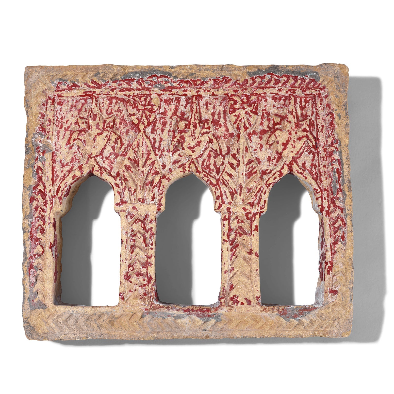 Red Painted Stone Lamp Niche From Jaisalmer - 19th Century
