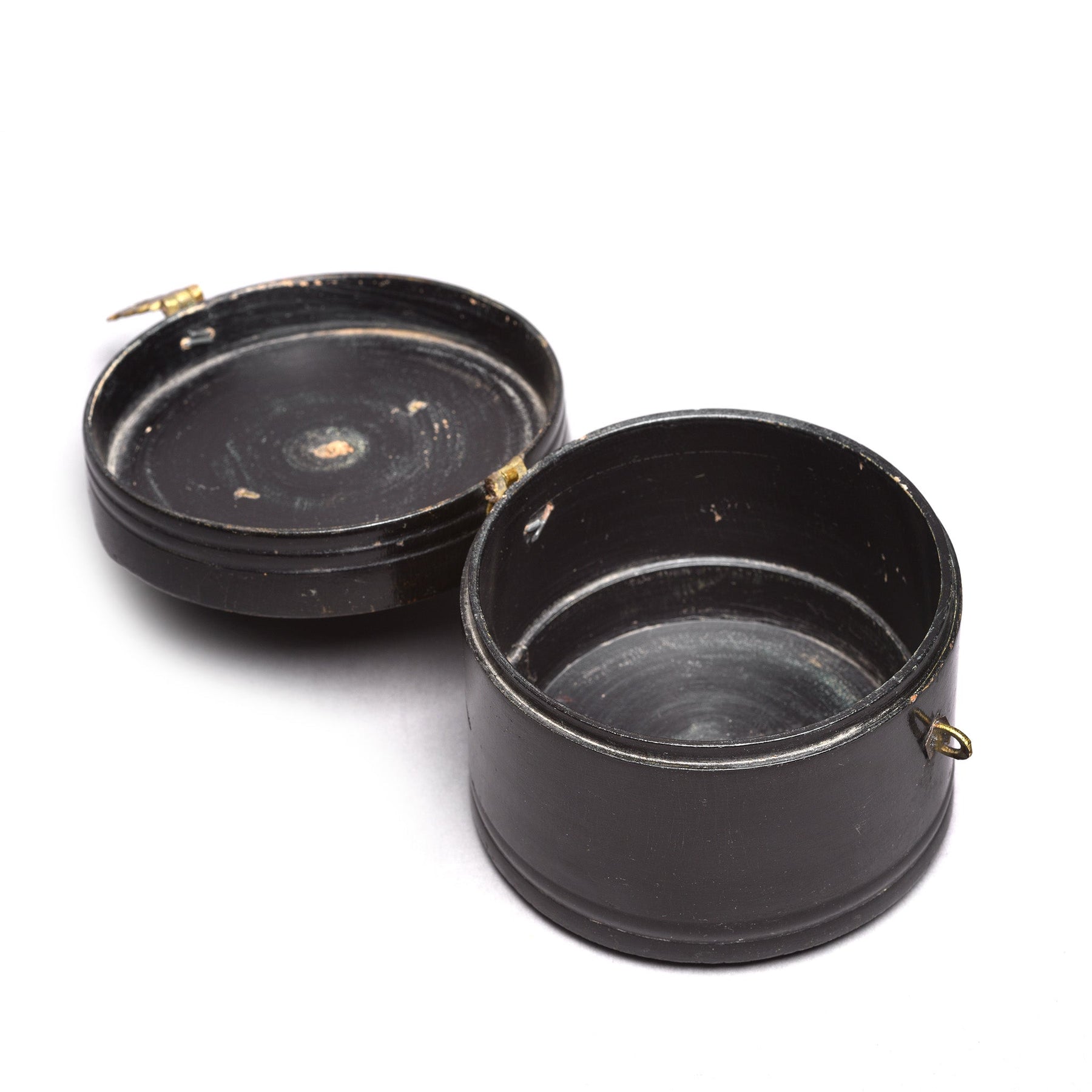 Regency Style Black Lacquer Pot From Rajasthan -19th Century