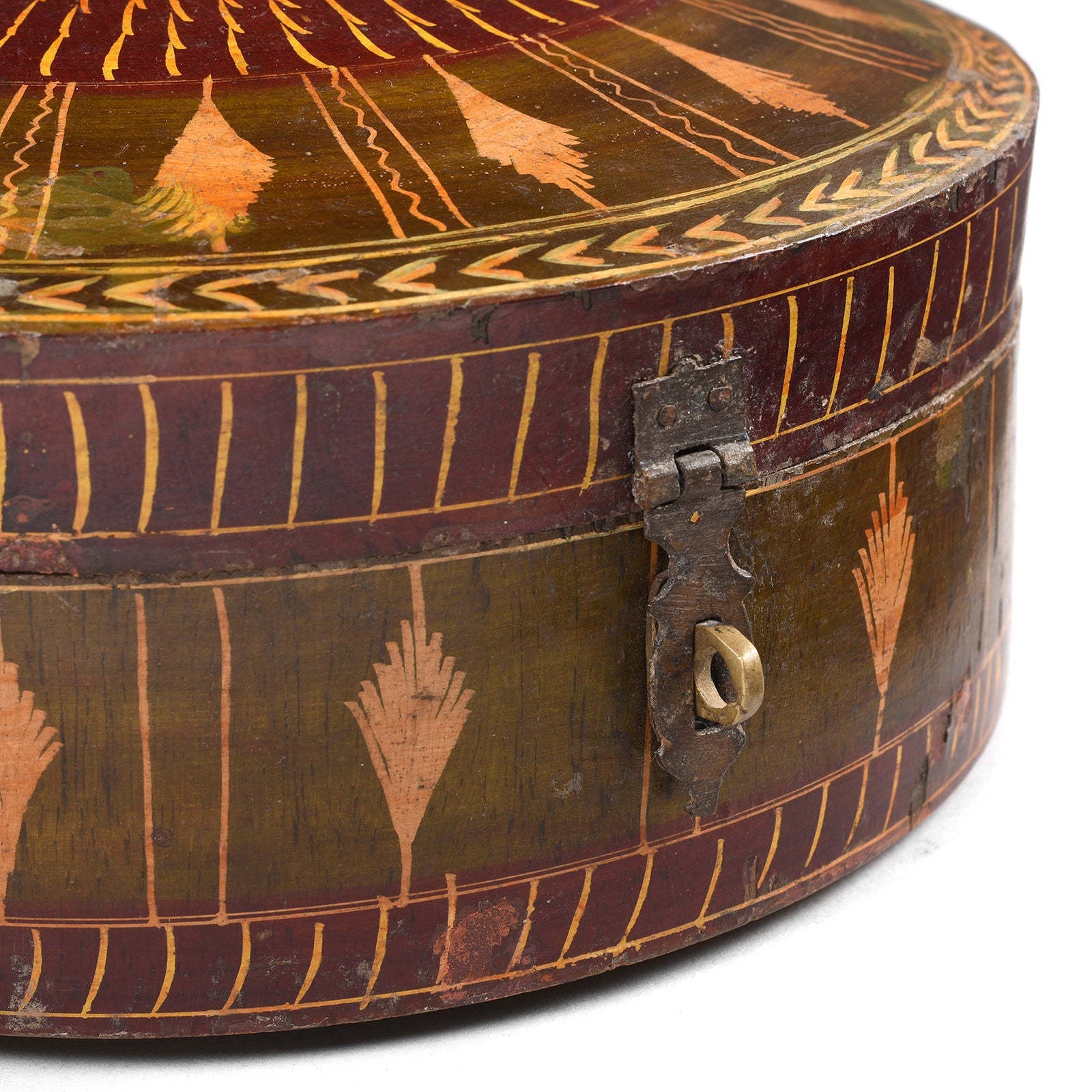 Indian Lacquer Pot From Rajasthan - 19thC