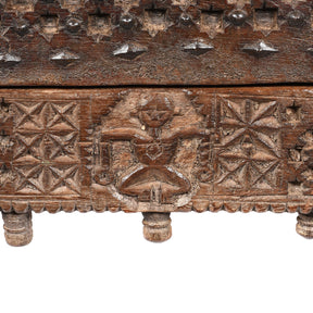 Carved Teak Majus Dowry Chest From Saurashtra - 19thC