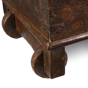 Painted Teak Chest On Wheels From Nagaur - 19th Century