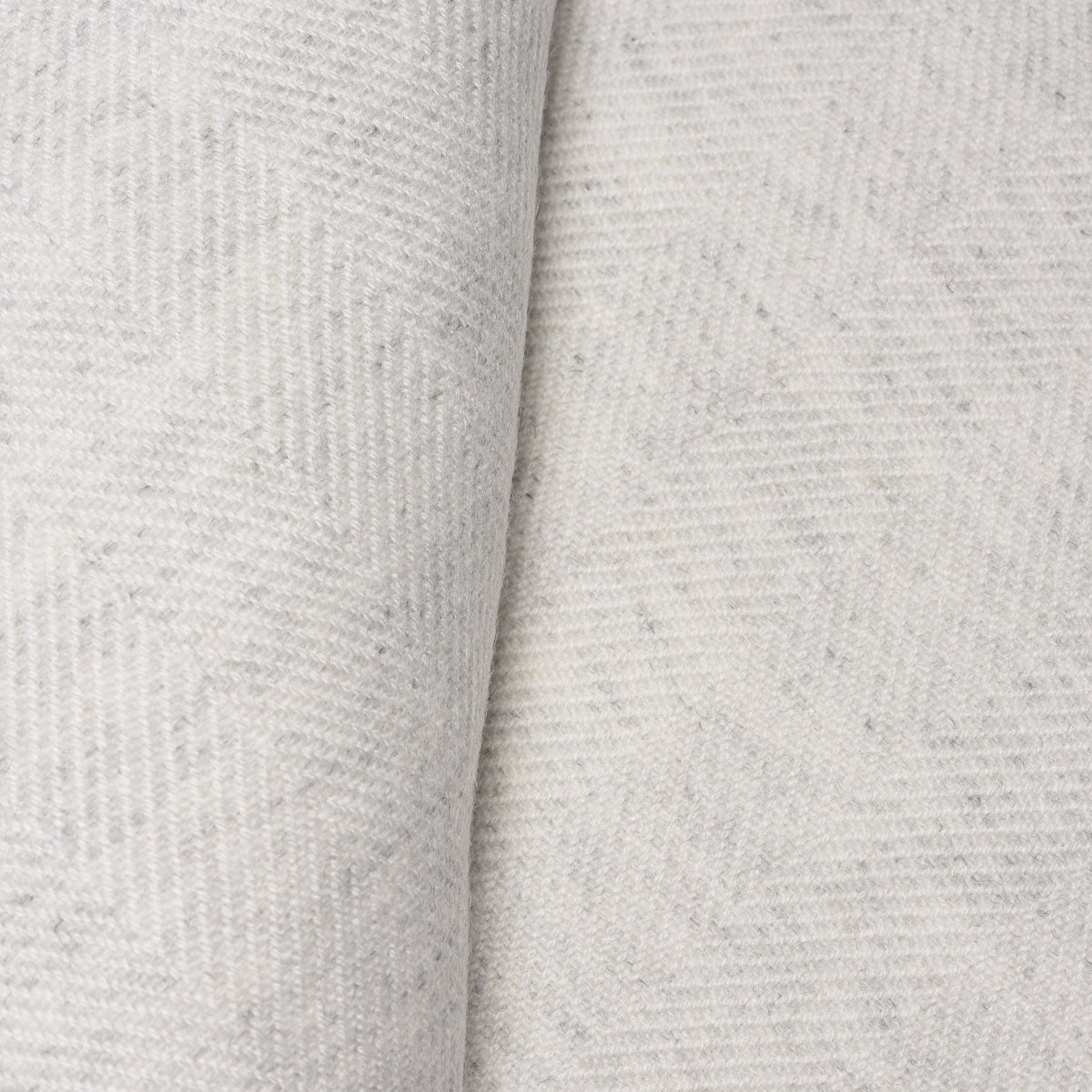 Wool Throw from Kashmir - Herringbone White