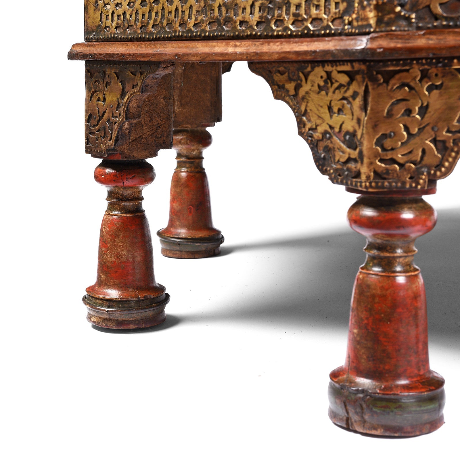 Octagonal Bajot Low Prayer Table From Shekhawati - 19thC
