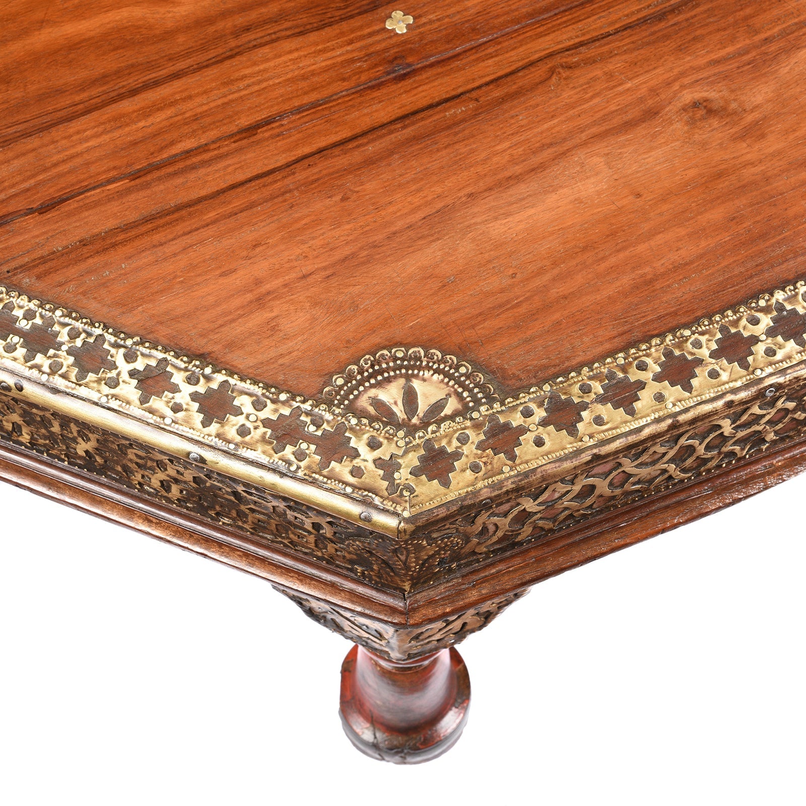 Octagonal Bajot Low Prayer Table From Shekhawati - 19thC