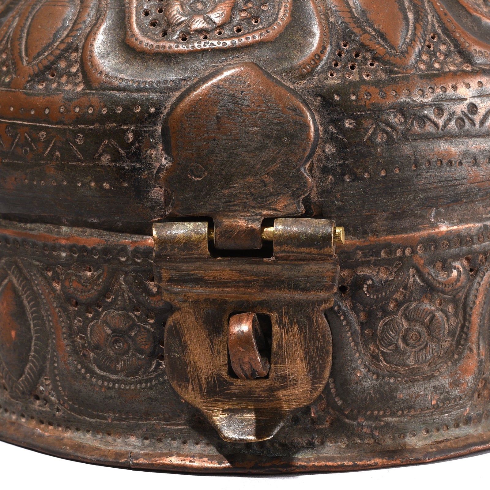 Copper Paan Box From Kashmir - Late 19th Century