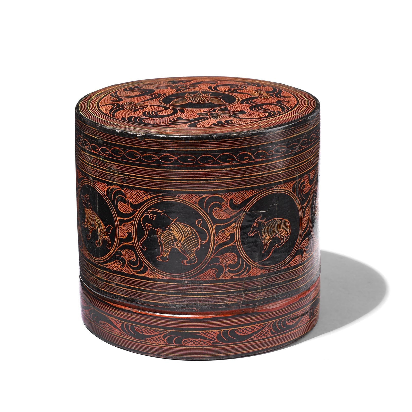 Burmese Black Lacquered Betel Box - Ca 1920