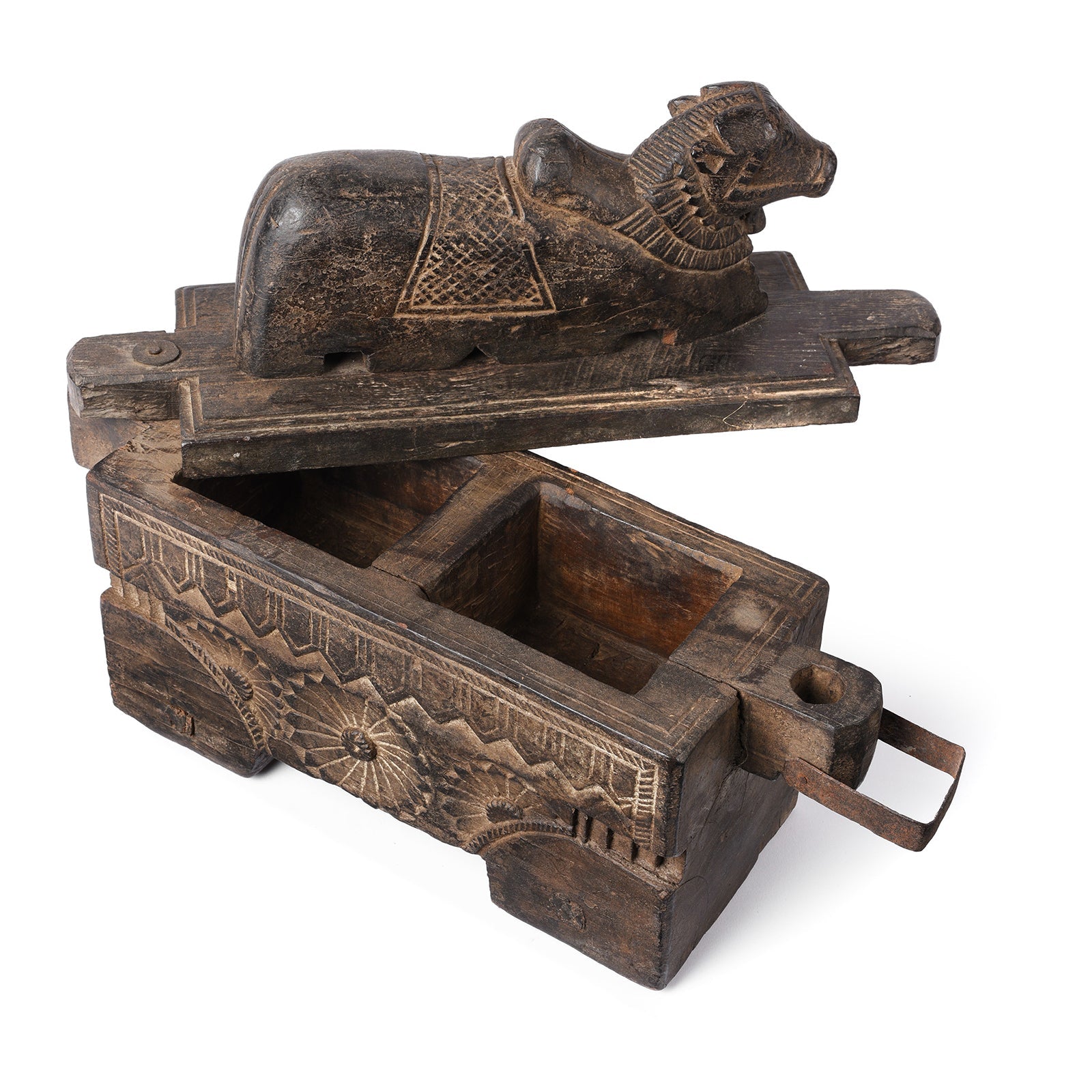 Indian Nandi Bull Tikka Box From South India - 19th Century