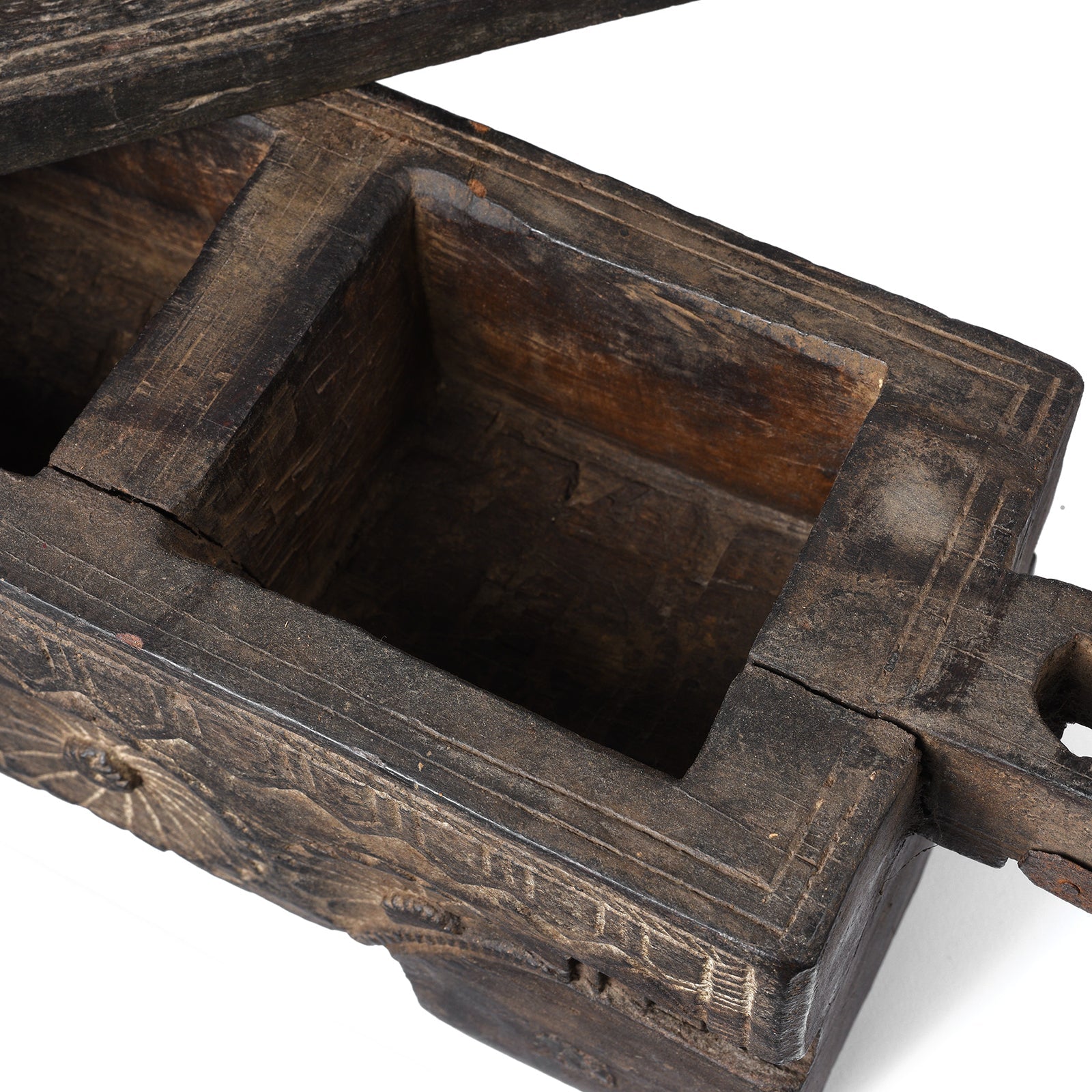 Indian Nandi Bull Tikka Box From South India - 19th Century