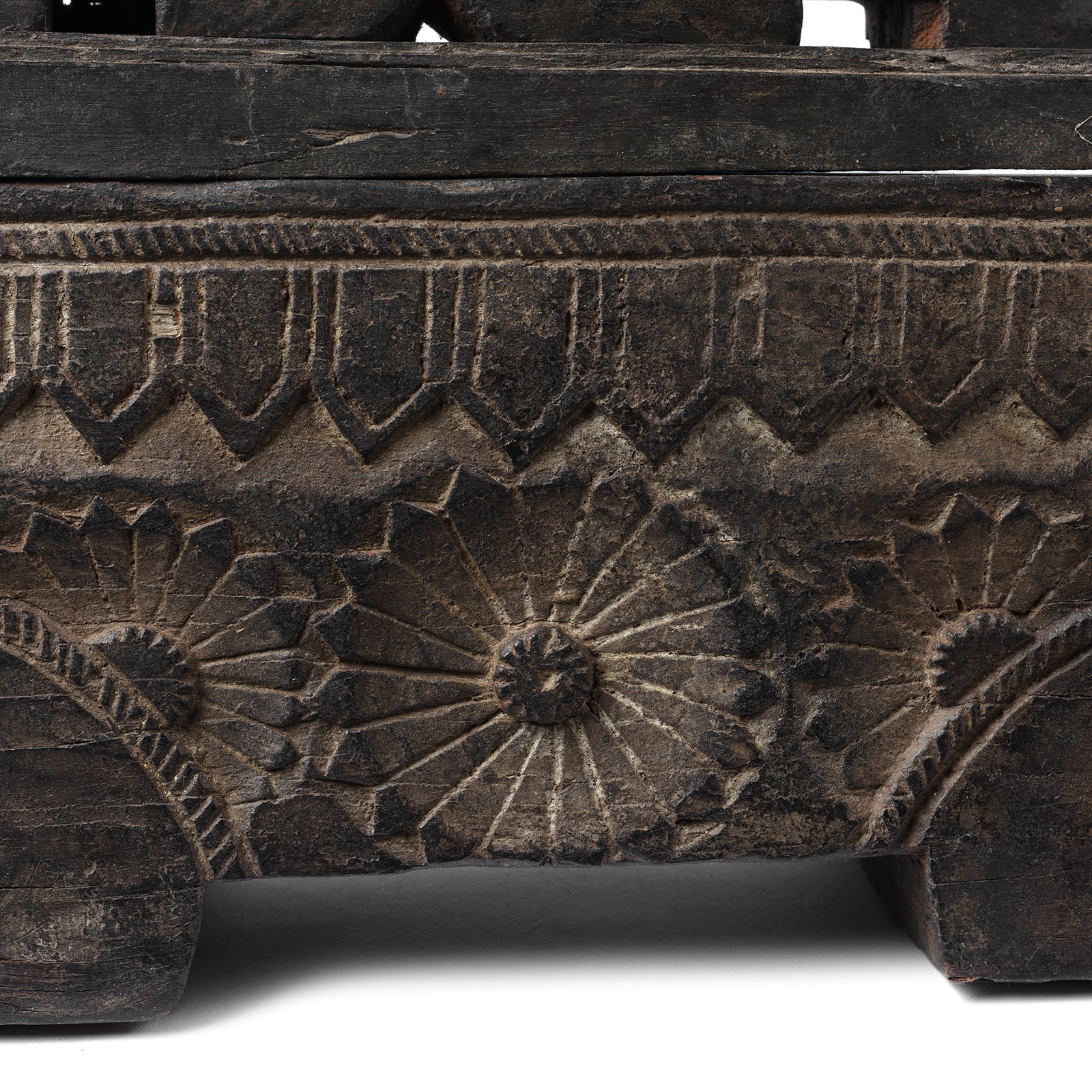 Indian Nandi Bull Tikka Box From South India - 19th Century