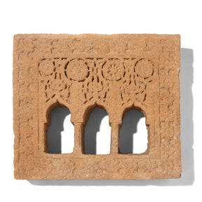 3 Way Stone Lamp Niche From Jaisalmer - 19th Century