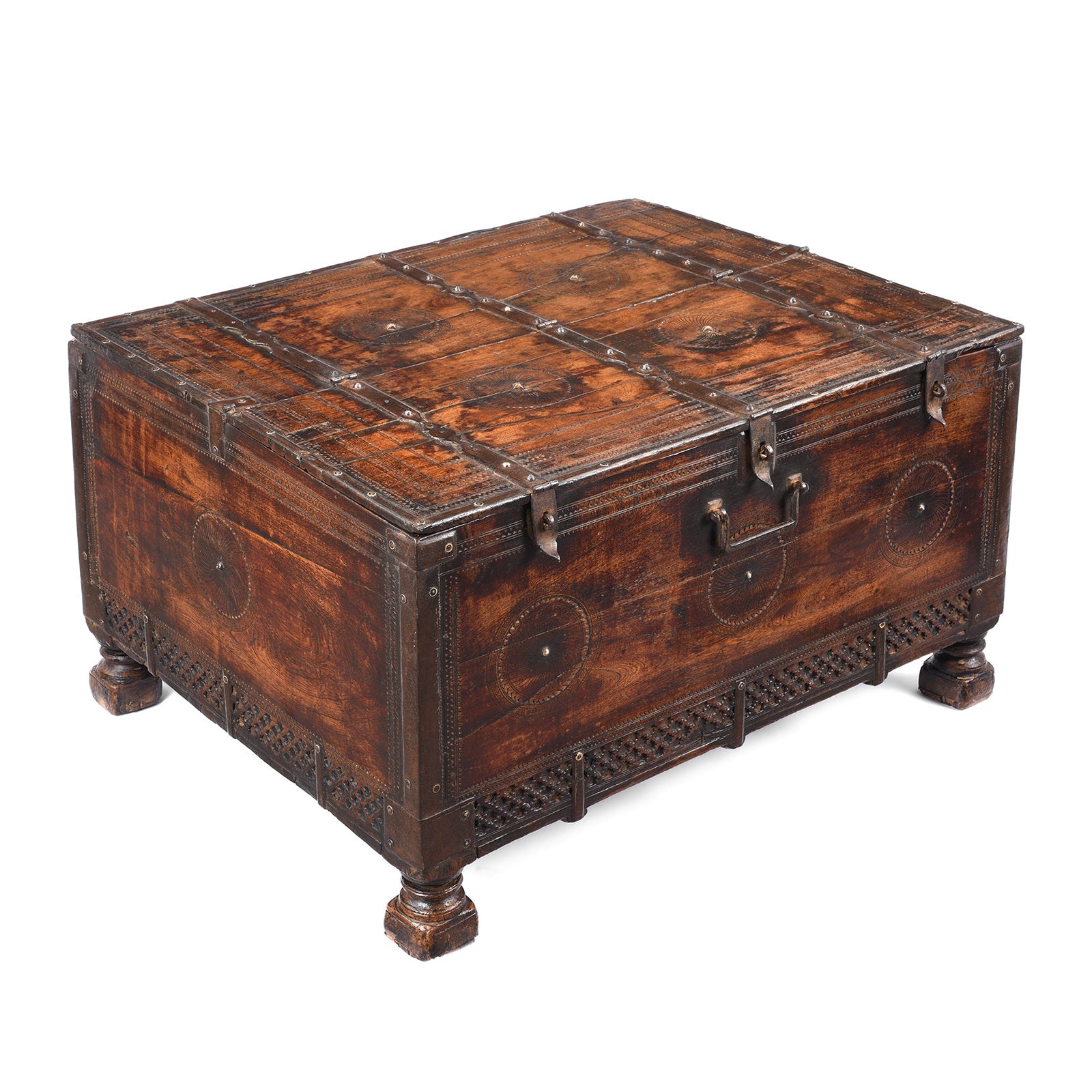 Chip Carved Dowry Chest From Rajasthan - 19th Century
