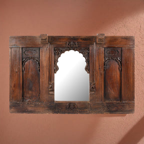 Carved Teak Mirror From Pratapgargh - Early 19th Century