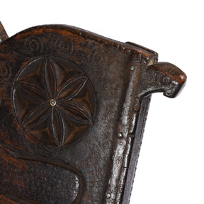 Chip Carved Low Pidha Chair From Shekhawati - 19th Century