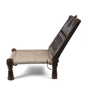 Chip Carved Low Pidha Chair From Shekhawati - 19th Century