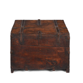 Chip Carved Dowry Box From Rajasthan - 19th Century
