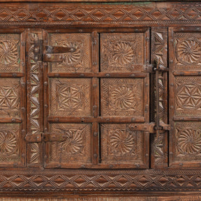 Teak Majus Dowry Chest From Saurashtra - 19th Century