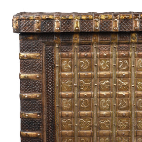 Brass Bound 'Pithara' Console Chest From Gujarat - 19th Century