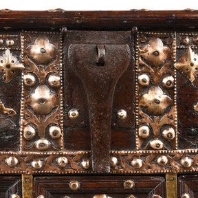 Brass Studded Rosewood Peacock Box From Saurashtra - 19th Century