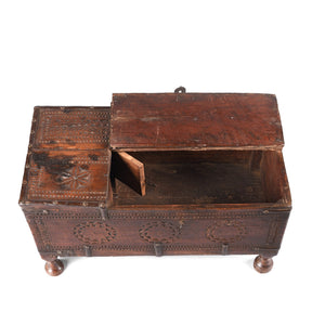 Indian Merchants Box From Shekhawati - 19th Century