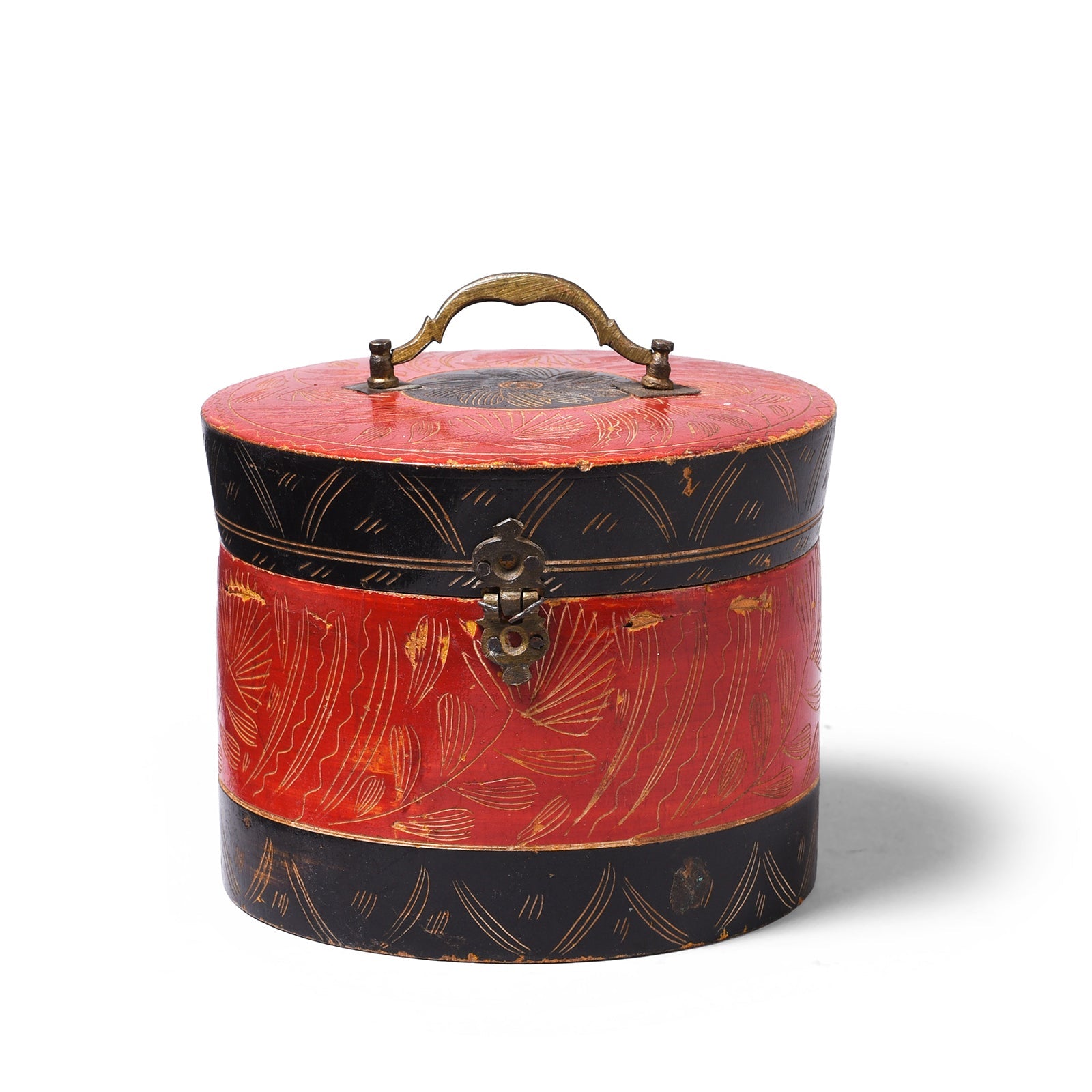 Old Scratchwork Lacquer Pot From Kutch - 19th Century