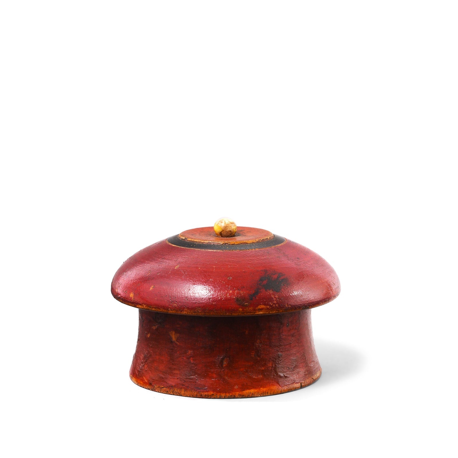 Red Lacquer Pot From Uttar Pradesh - Early 20th Century