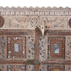 Carved Teak Damchiya Chest From Kutch - Ca 1920