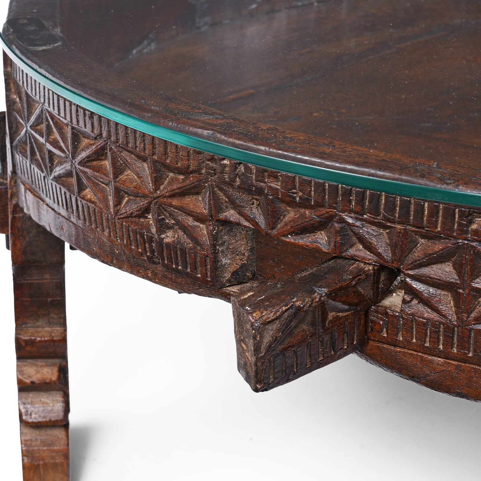 Indian Chakki Coffee Table - Teak Rice Mill - 19th Century