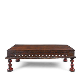 Takhat Coffee Table From Gujarat - Early 19th Century