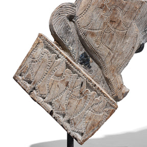 Indian Horse Head Corbel On Stand - 19th Century