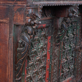 Painted Majus Dowry Chest From Saurashtra - 19th Century