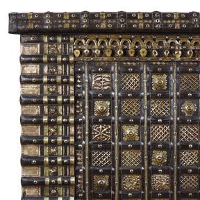 Brass Bound Pithara Console Chest From Saurashtra - 18th Century