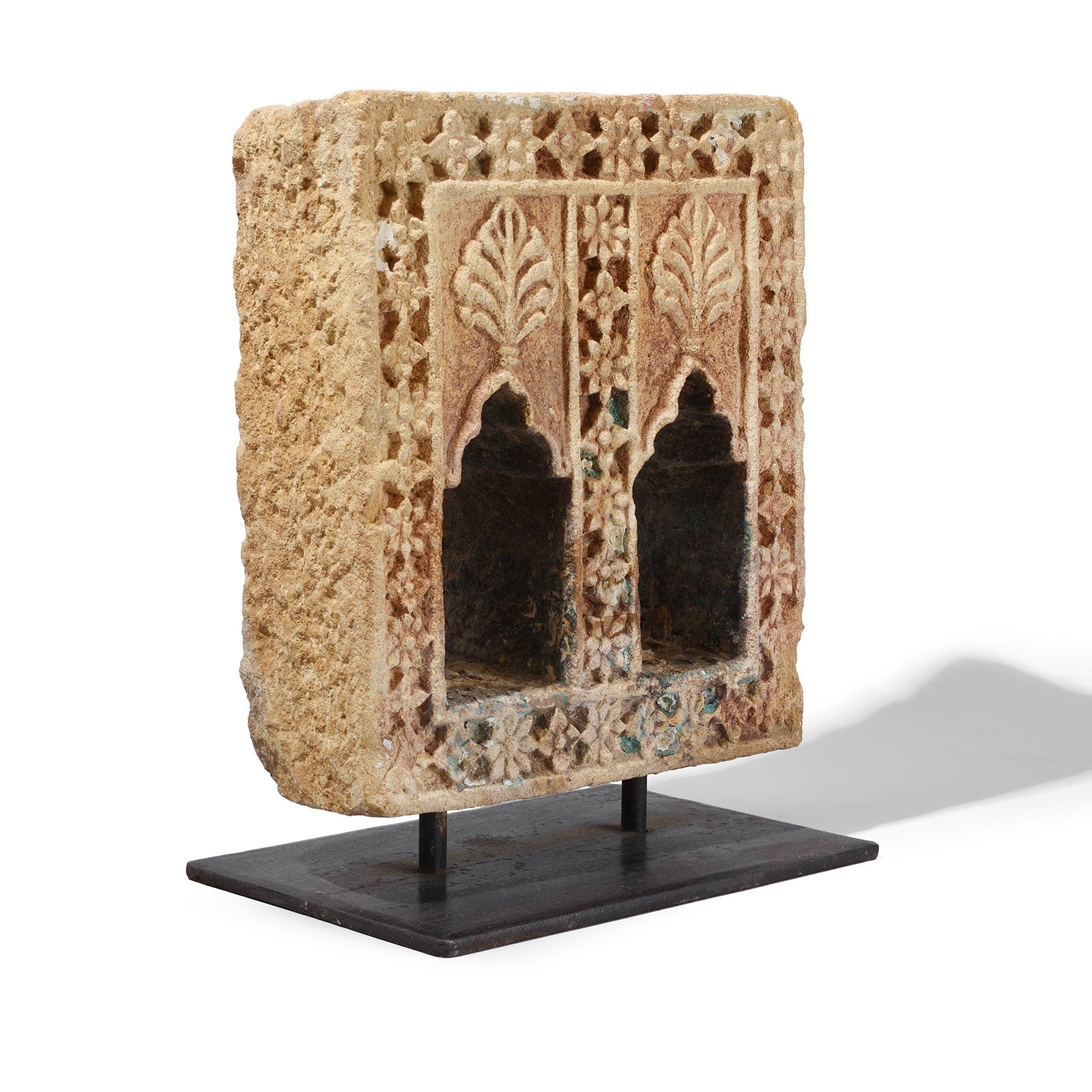 2 Way Stone Lamp Niche From Jaisalmer - 19th Century (On Stand)