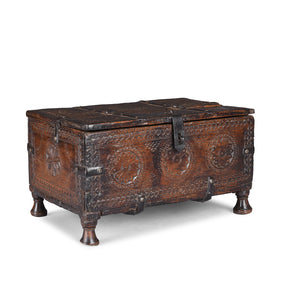Chip Carved Merchant Box From Jaisalmer - 19th Century