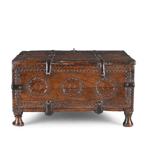 Chip Carved Merchant Box From Jaisalmer - 19th Century