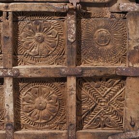 Chip Carved Hut Box From Jaisalmer - 18th Century