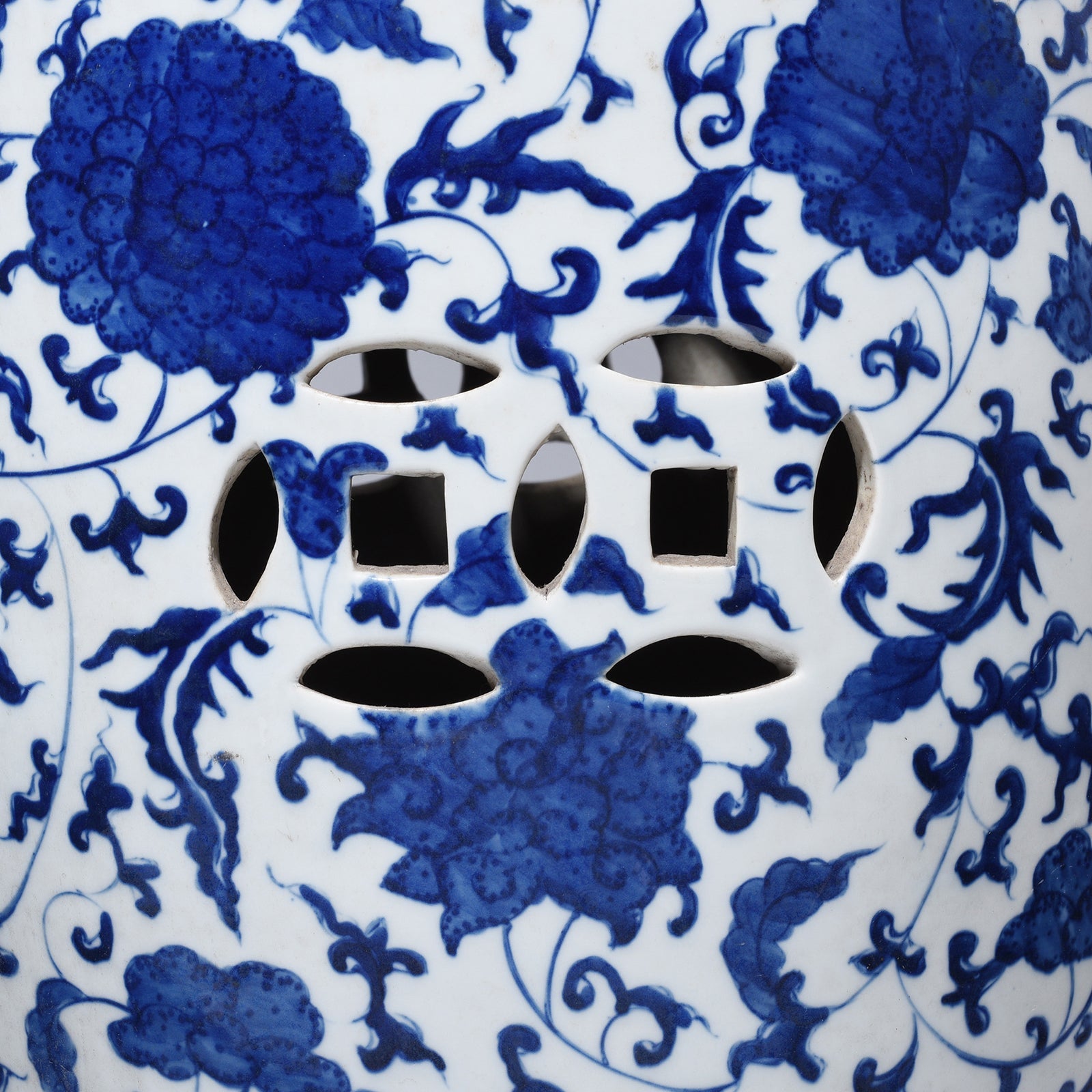 Blue & White Lotus Barrel Stool – Jingdezhen Porcelain