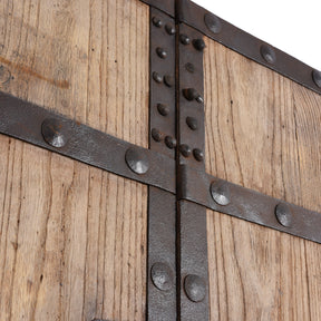 Iron Bound Elm Doors From Shanxi Province - 19th Century