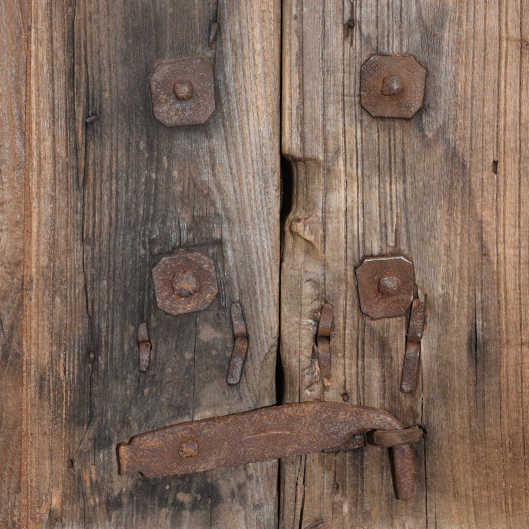 Iron Bound Elm Doors From Shanxi Province - 19thC