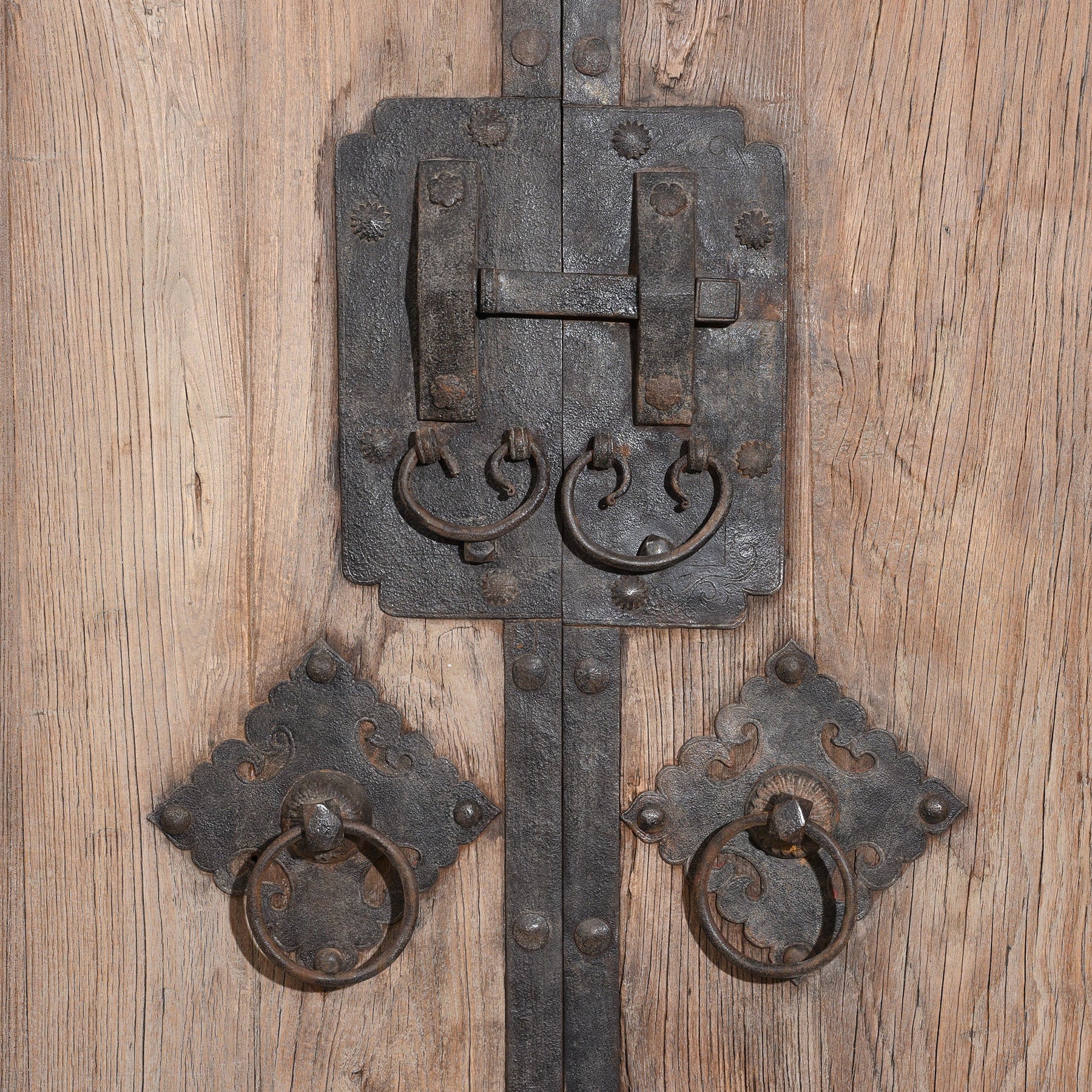 Iron Bound Elm Doors From Shanxi Province - 19thC
