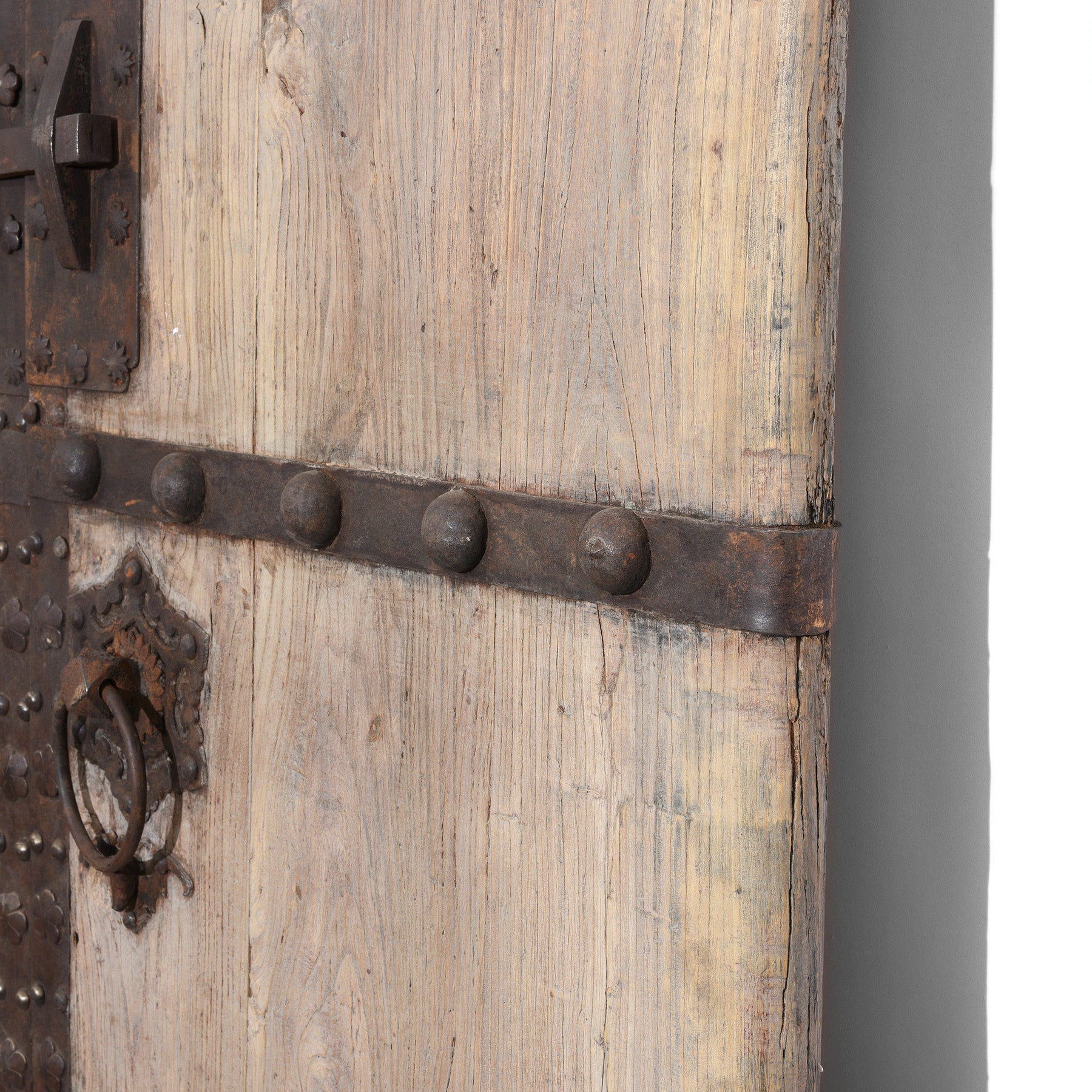Iron Bound Elm Doors From Shanxi Province - 19thC