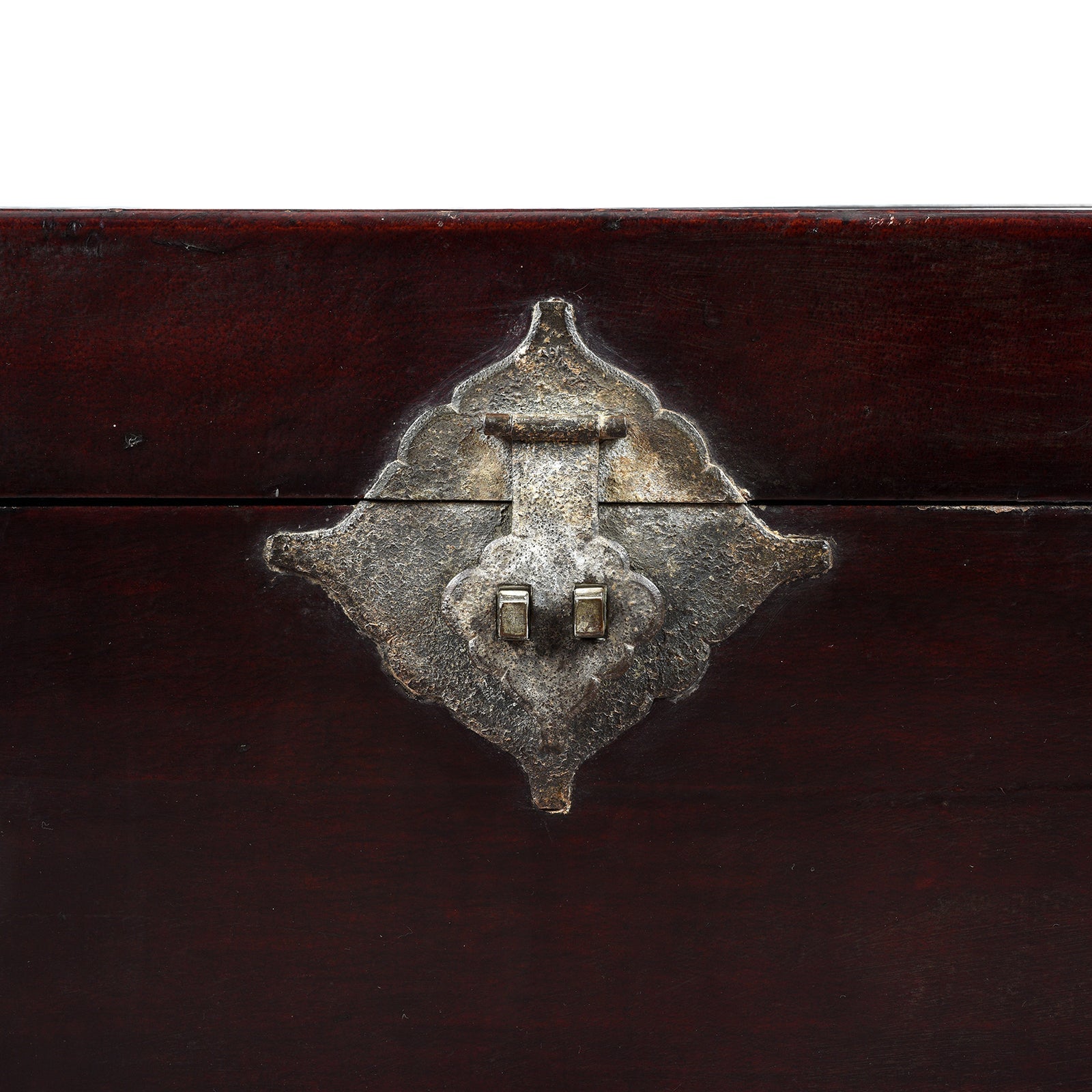 Aubergine Leather Trunk From Shanghai - Early 19thC