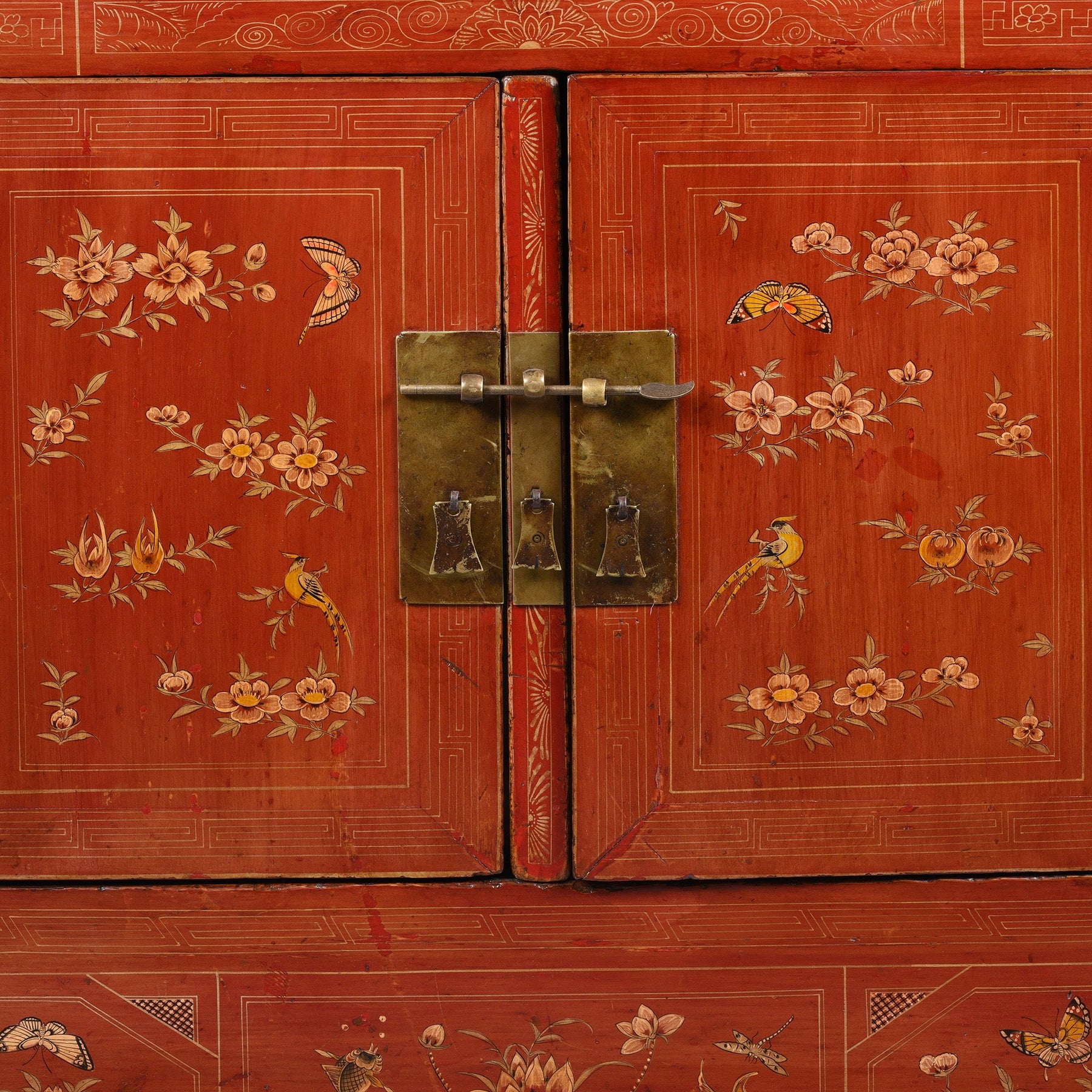 Red Lacquer Chinese Sideboard From Dongbei - Ca 1920