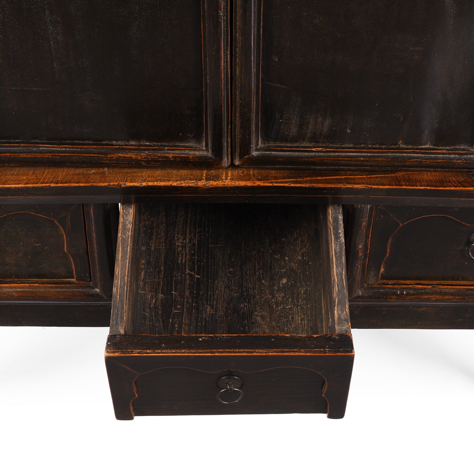 Provincial Black Lacquer Cabinet From Shanxi - 19th Century