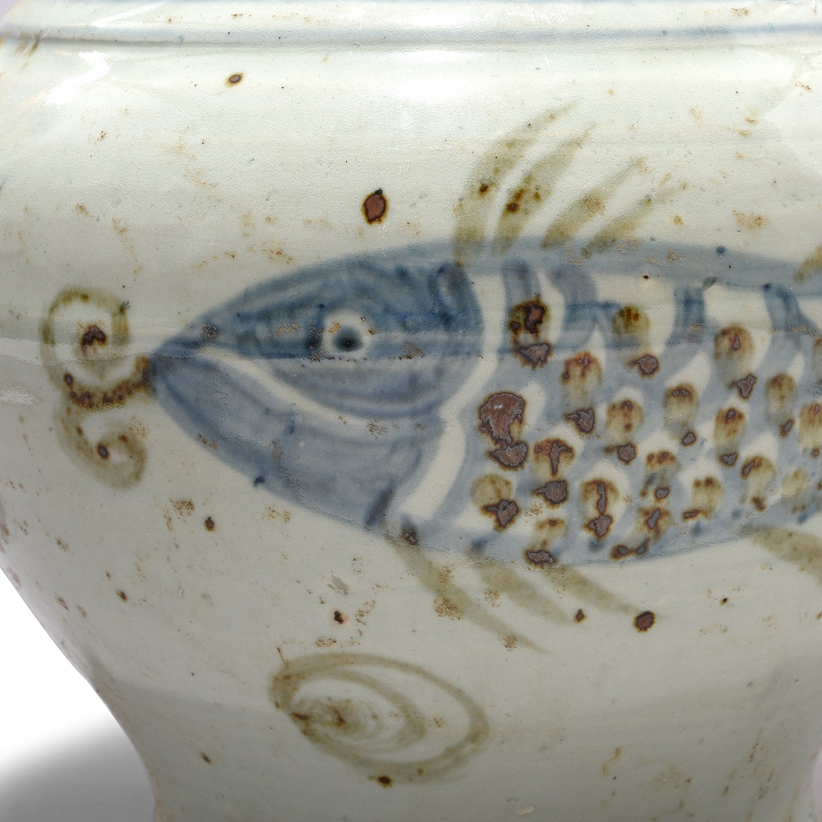 Provincial Style Blue & White Porcelain Fish Jar