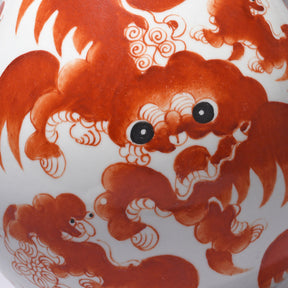 Coral Red Porcelain Vase - Snow Lion