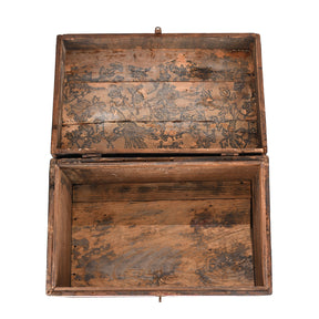 Painted Wedding Box From Shanxi - Foo Dog & Child - Late 19th Century
