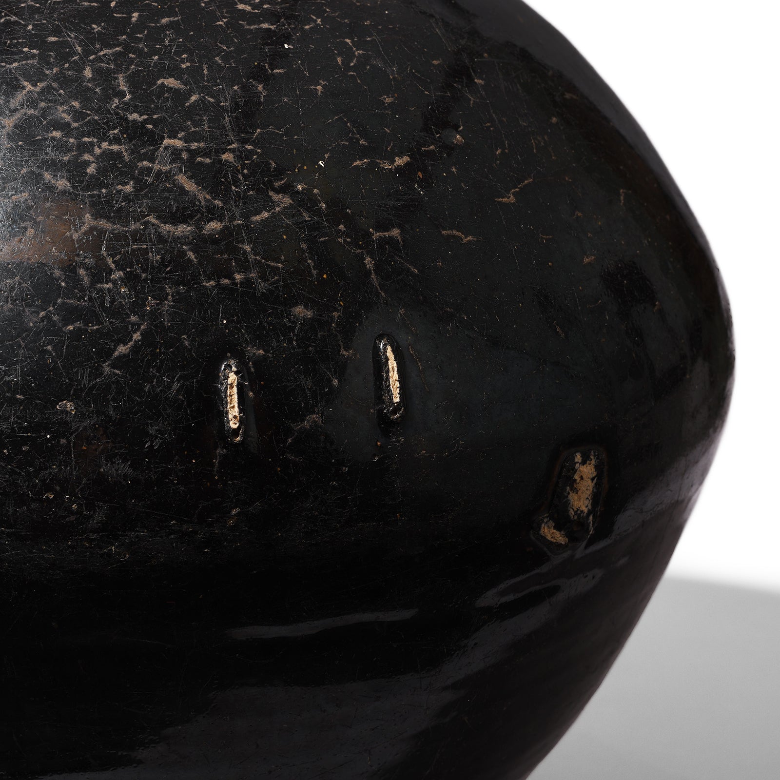 Black Glazed Stoneware Cizhou Wine Jar From Hebei - 19th Century