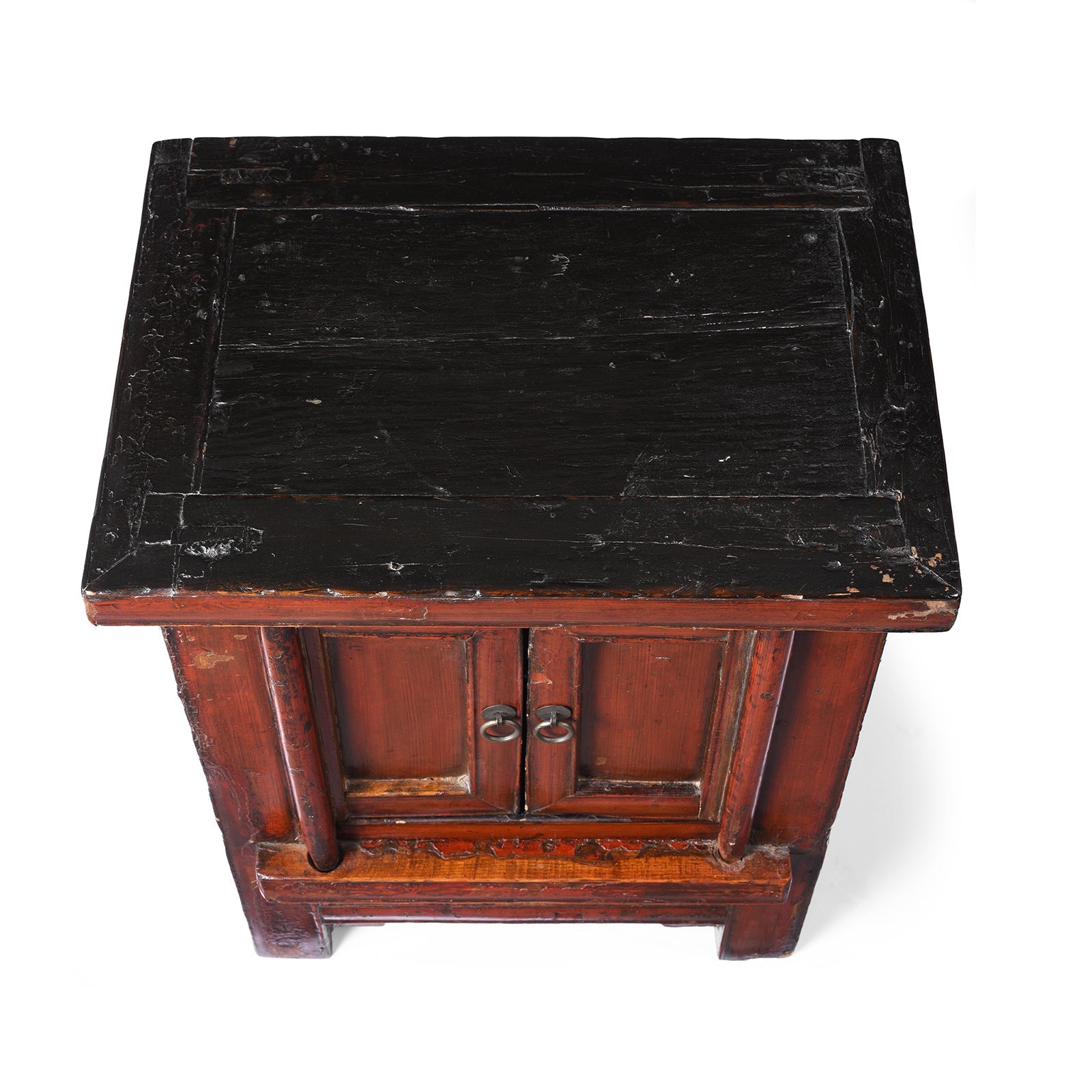 Red Lacquer Bedside Cabinet From Shanxi - 19th Century