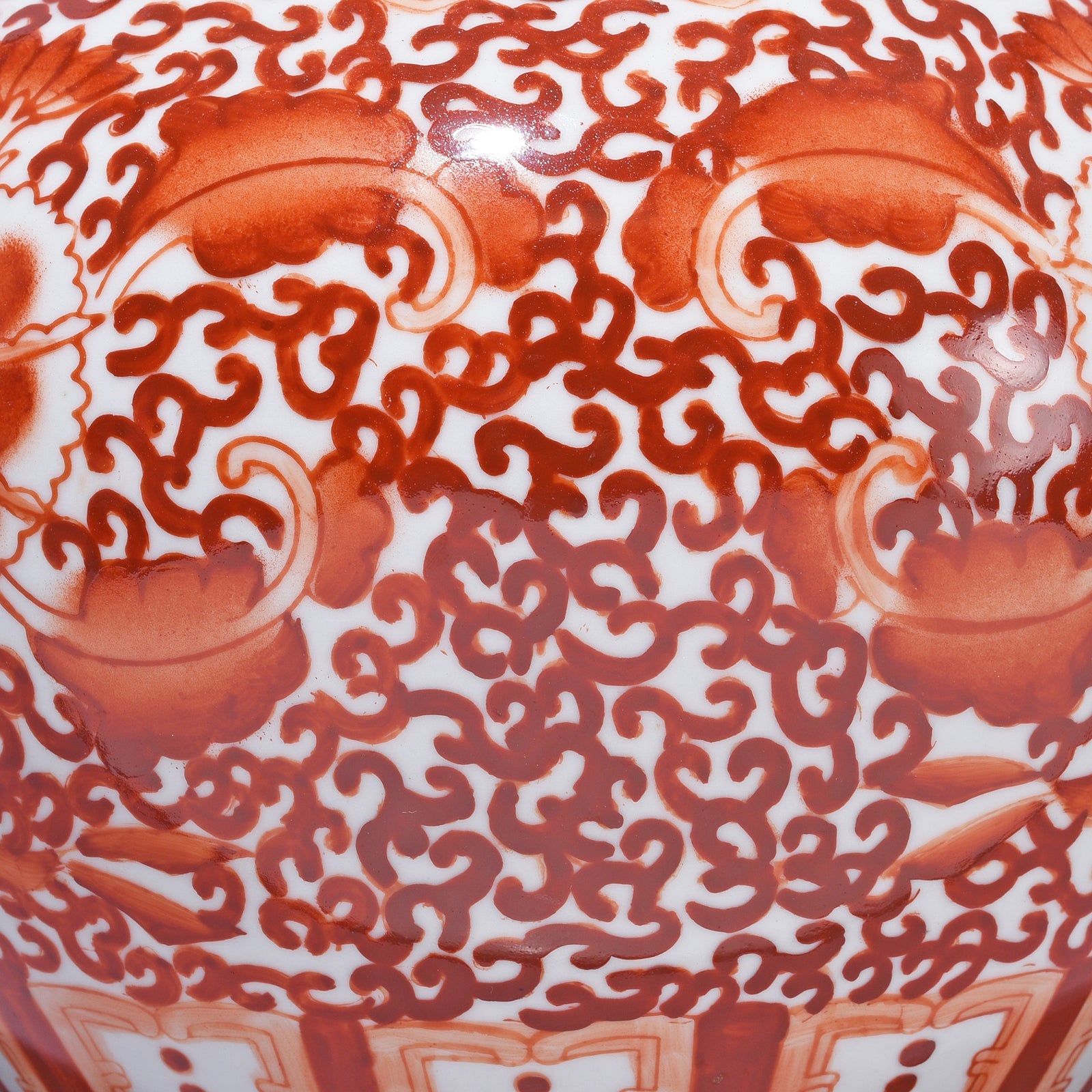 Kangxi Period Porcelain Rice Jar With Lid