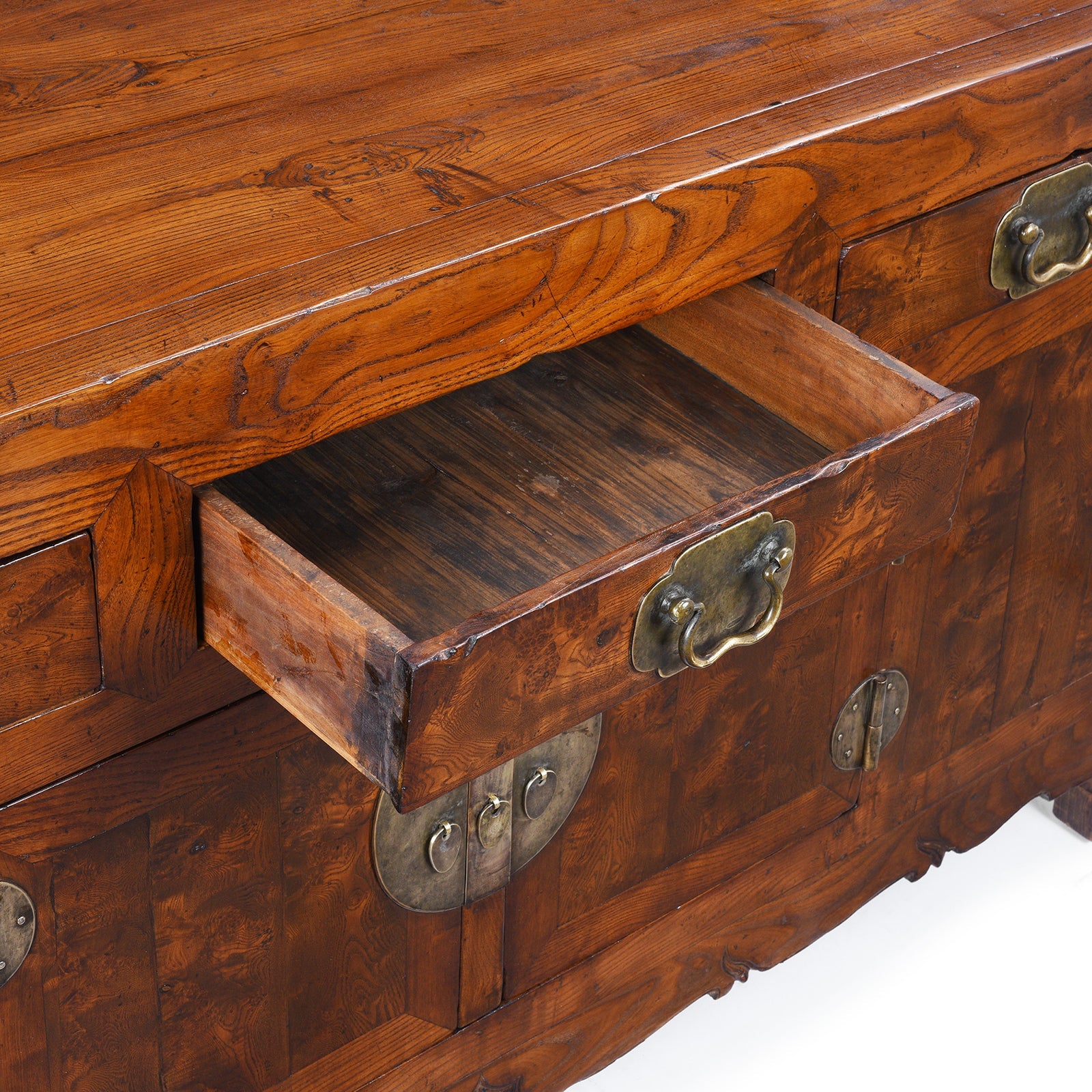 Tianjin Sideboard Made From Burr Elm - 19th Century